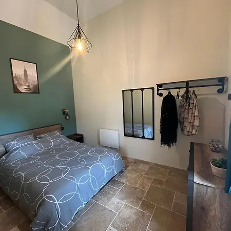 2 De L Etre Aux Rues *