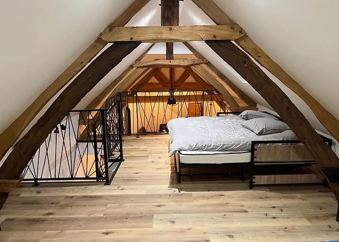 2 De L Etre Aux Rues